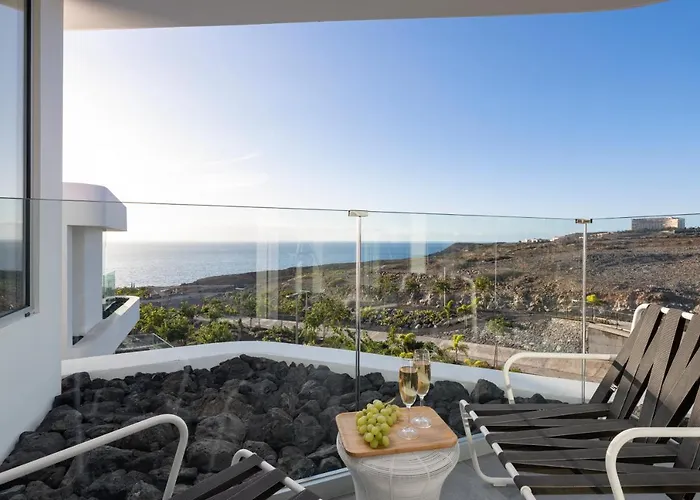 Superior 1 - Casangular By Upper