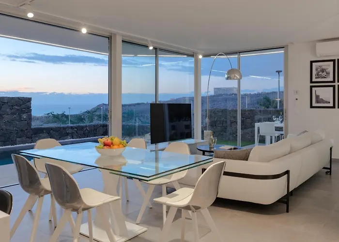 Superior 1 - Casangular By Upper Вилла Адехе